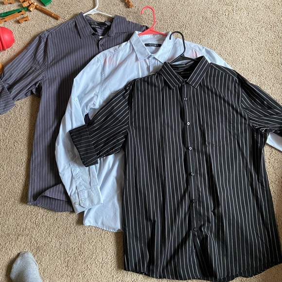 Bundle of 3! Axist dress shirts - Picture 6 of 6
